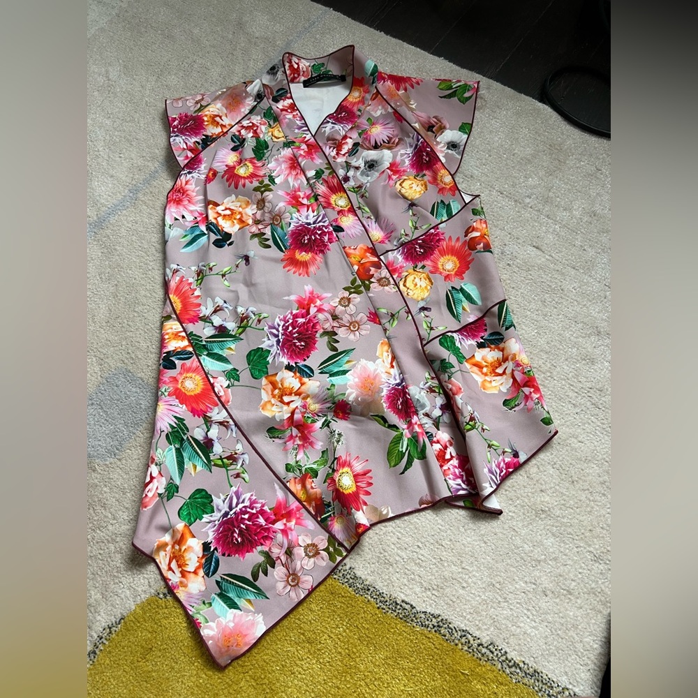 Zara floral Asian style asymmetrical top